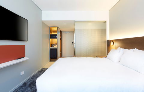 Holiday Inn Express Sydney Airport - Accommodation Daintree 8