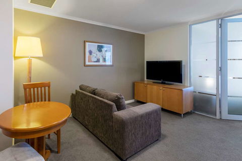 Nesuto Canberra Apartment Hotel - Accommodation Daintree 13