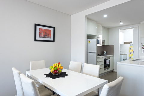 Astra Apartments North Sydney - Accommodation Daintree 6