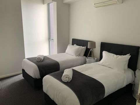 Astra Apartments North Sydney - Accommodation Daintree 11