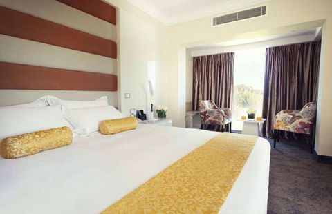 Swan River Hotel - Accommodation Daintree 6