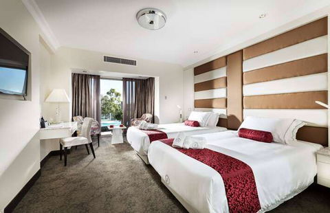 Swan River Hotel - Accommodation Daintree 8