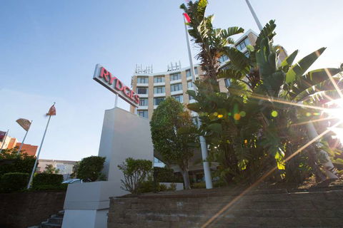 Rydges Camperdown - Accommodation Daintree 0