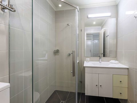 Quality Hotel Melbourne Airport - Accommodation Daintree 13