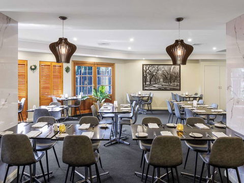 Quality Hotel Melbourne Airport - Accommodation Daintree 14