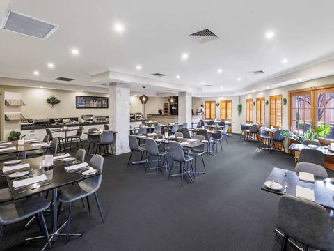 Quality Hotel Melbourne Airport - Accommodation Daintree 15