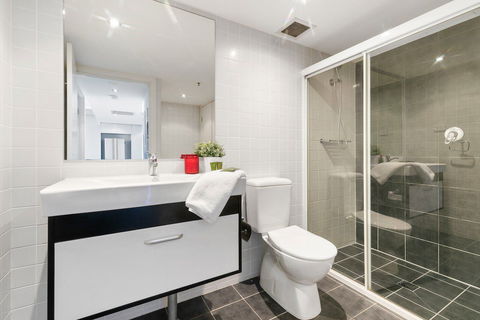 Astra Apartments Parramatta - Accommodation Daintree 3