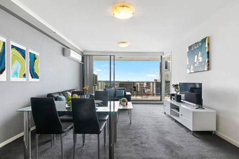 Astra Apartments Parramatta - Accommodation Daintree 12