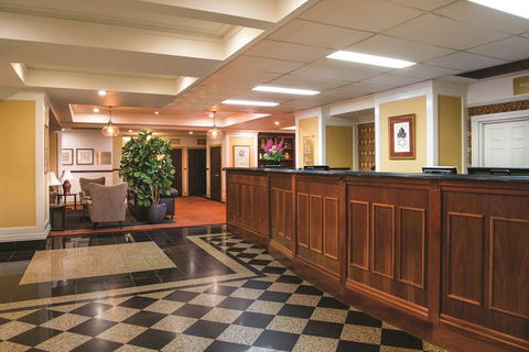 Adina Apartment Hotel Anzac Square - Accommodation Daintree 3