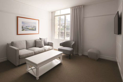Adina Apartment Hotel Anzac Square - Accommodation Daintree 10