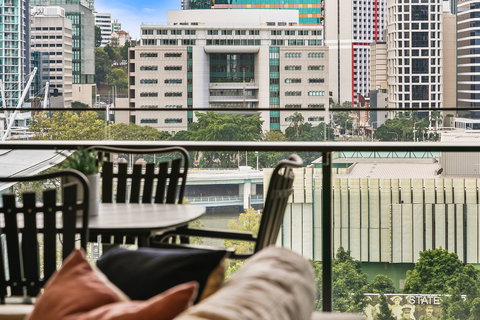 Arise On Hope Street - Accommodation Daintree 9