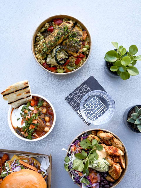 HotelMOTEL - Accommodation Daintree 11