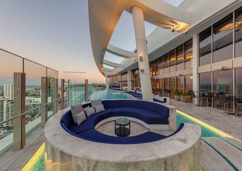 The Darling Gold Coast - Accommodation Daintree 9