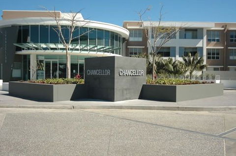 Chancellor Executive Apts-Varsity Lakes - Accommodation Daintree 0