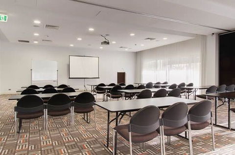 Chancellor Executive Apts-Varsity Lakes - Accommodation Daintree 3