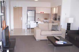 Chancellor Executive Apts-Varsity Lakes - Accommodation Daintree 4