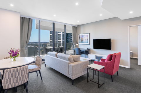 Meriton Suites Kent Street - Accommodation Daintree 4