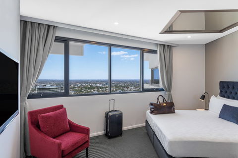 Meriton Suites Kent Street - Accommodation Daintree 8