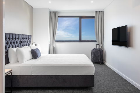 Meriton Suites Kent Street - Accommodation Daintree 16