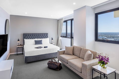 Meriton Suites Kent Street - Accommodation Daintree 17