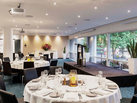 Novotel Sydney Darling Square - Accommodation Daintree 8
