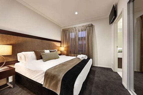 Attika Hotel - Accommodation Daintree 1