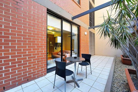 APX Apartments Darling Harbour - Accommodation Daintree 2
