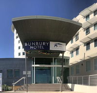 Bunbury Hotel Koombana Bay - Accommodation Daintree