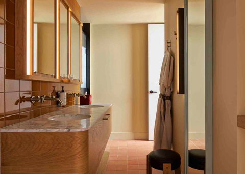 ACE Hotel Sydney - Accommodation Daintree 9