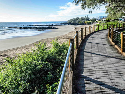 Grand Mercure Apartments Bargara - Accommodation Daintree 13