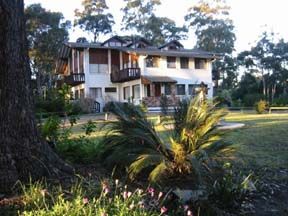 Chalet Swisse Spa - Accommodation Daintree 0