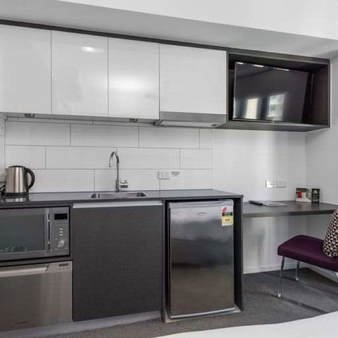 H On Mitchell Apartment Hotel - Accommodation Daintree 1