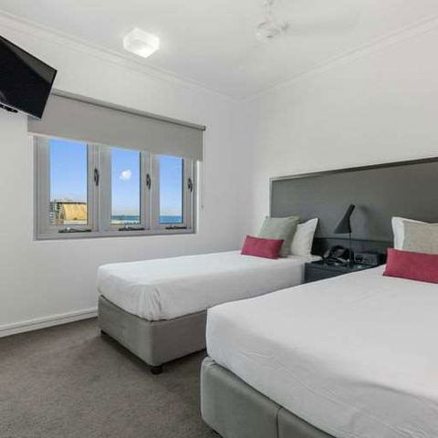 H On Mitchell Apartment Hotel - Accommodation Daintree 4