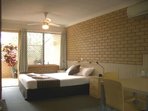 Iluka Motel - Accommodation Daintree 1