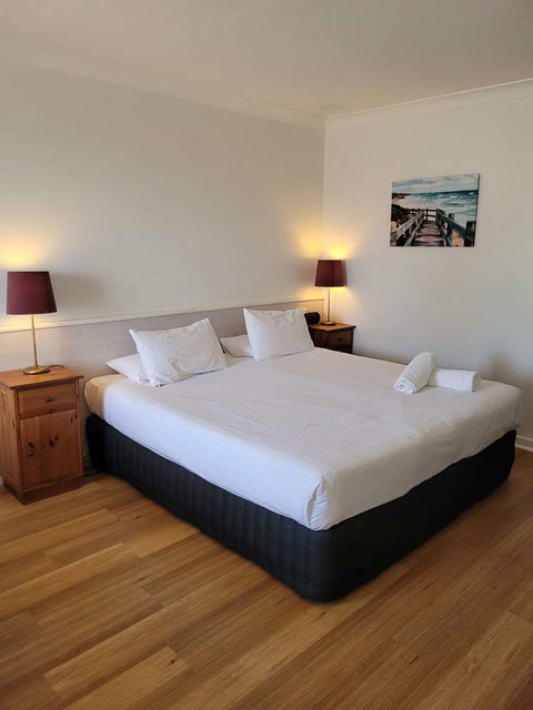 SureStay By BW The Clarence On Melville - Accommodation Daintree 2