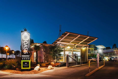 Majestic Oasis Apartments - Accommodation Daintree 0