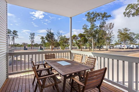 Discovery Parks Port Augusta - Accommodation Daintree 2