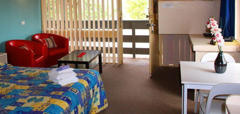 Jetty Motel - Accommodation Daintree 0