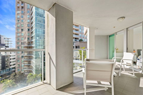 Astra Apartments Chatswood - Accommodation Daintree 2