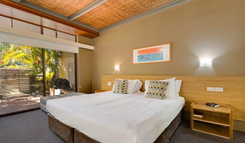 Nautilus Beachfront Villas & Spa - Accommodation Daintree 1