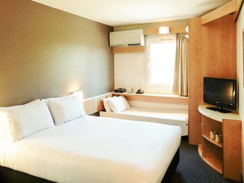Ibis Sydney Thornleigh - Accommodation Daintree 3