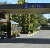 Nicholas Royal Motel