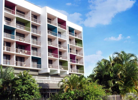 Cairns Plaza Hotel - Accommodation Daintree 0