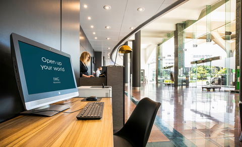 Holiday Inn Sydney Airport - Accommodation Daintree 4