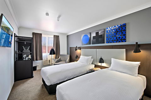 Quality Hotel CKS Sydney Airport - Accommodation Daintree 2