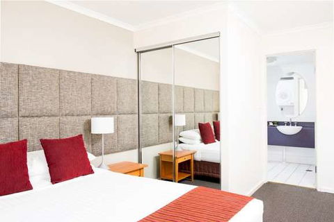 Mantra On Northbourne - Accommodation Daintree 2