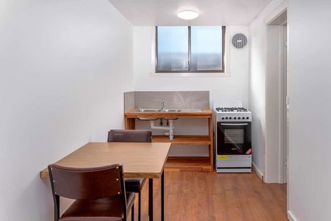 Econo Lodge Lilydale - Accommodation Daintree 1
