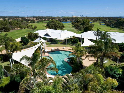 Mercure Bunbury Sanctuary Golf Resort - Accommodation Daintree 0