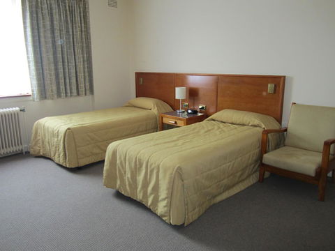 University House - ANU - Accommodation Daintree 29