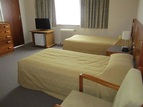 University House - ANU - Accommodation Daintree 3